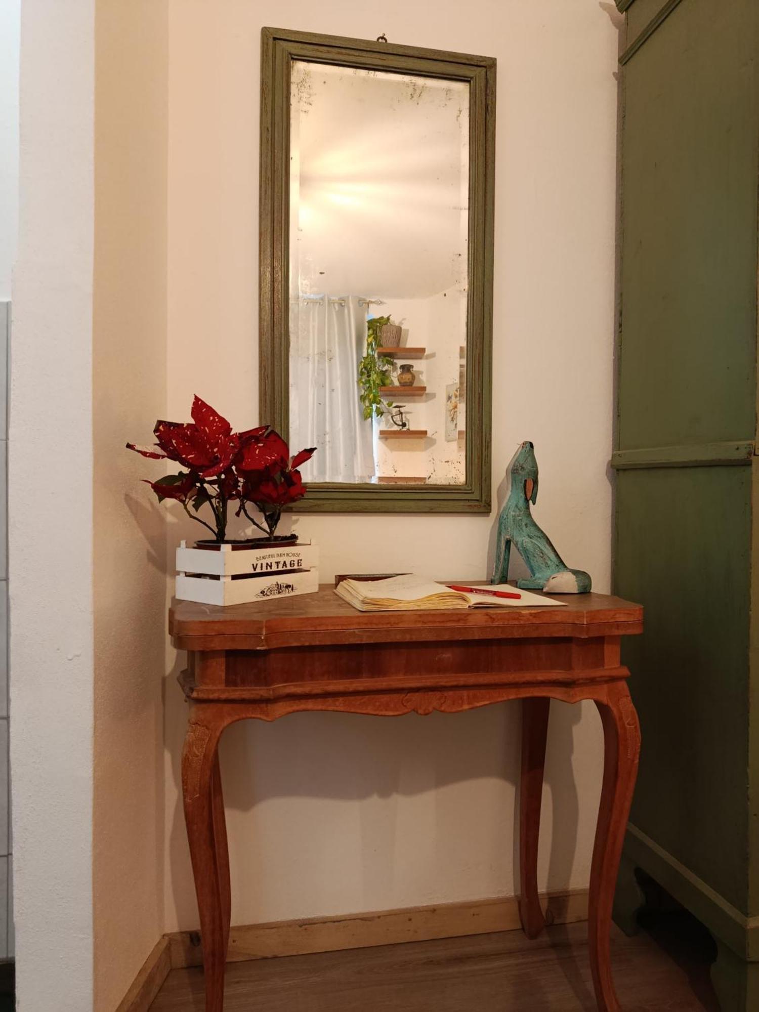 Casa Valletta Mezzomerico Екстериор снимка